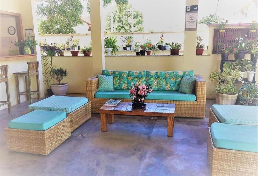 هتل Pousada Ilha Vitoria