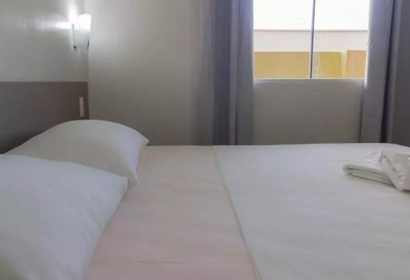 Hotelli Pousada Vila Do Carmo