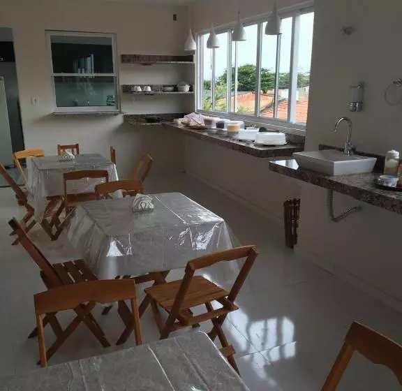 Hotelli Pousada Vila Do Carmo