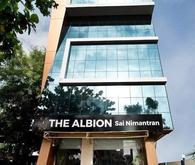 ホテル The Albion Sai Nimantran