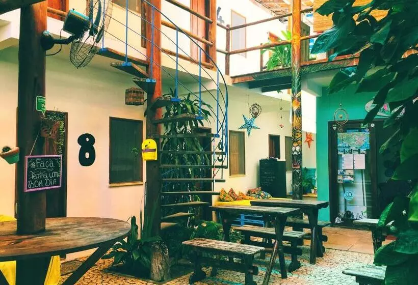 ホテル Buddy S Hostel Itacaré