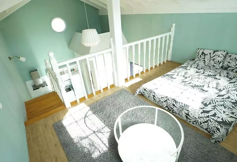 Hotelli Oikos Leisure Pension