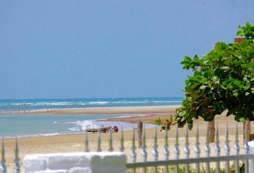 בית מלון כפרי Red House Pousada