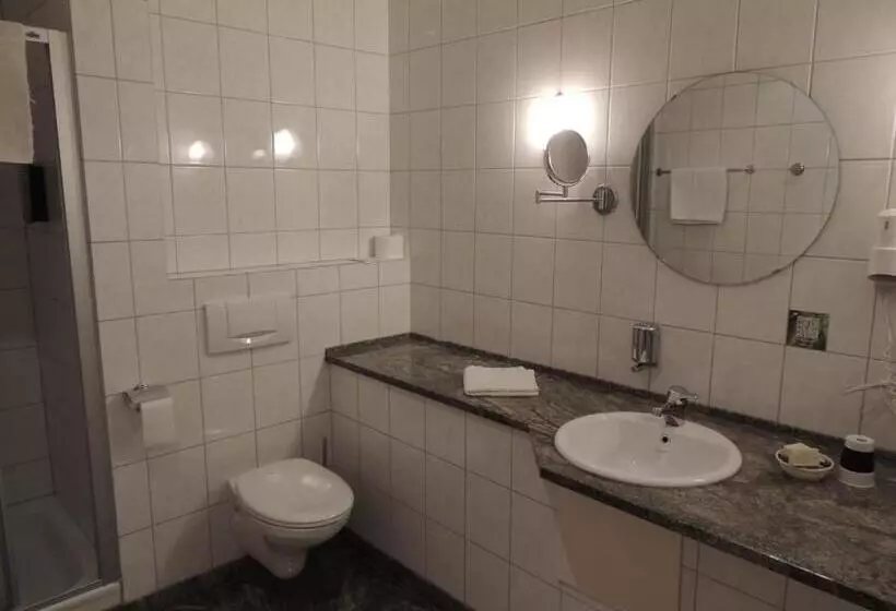 ホテル Restaurant Zum Onkel Jonathan