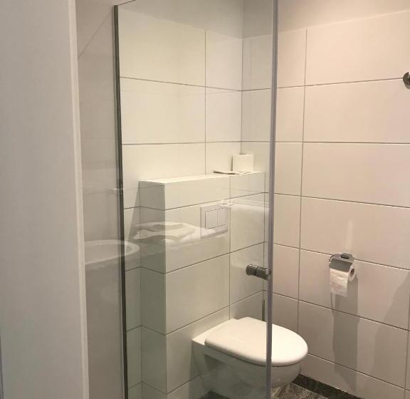 فندق Restaurant Zum Onkel Jonathan