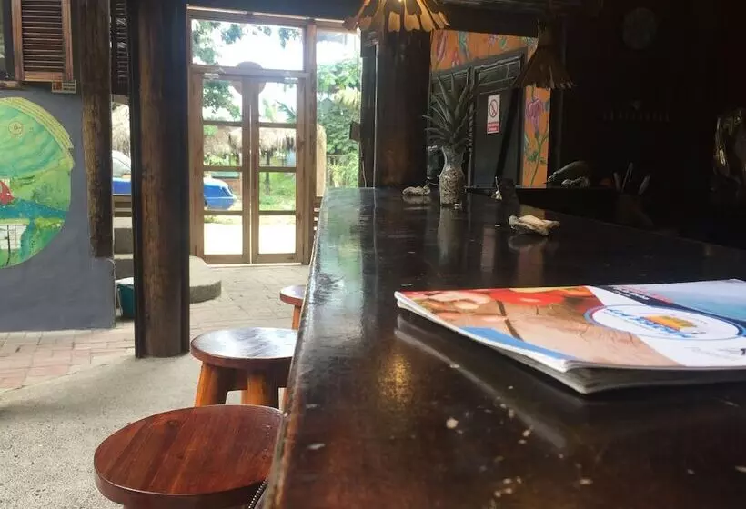 La Facha Hostel Restaurant Surf