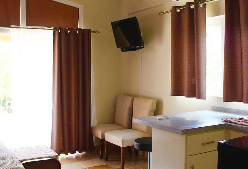 پانسیون Eve's Residence