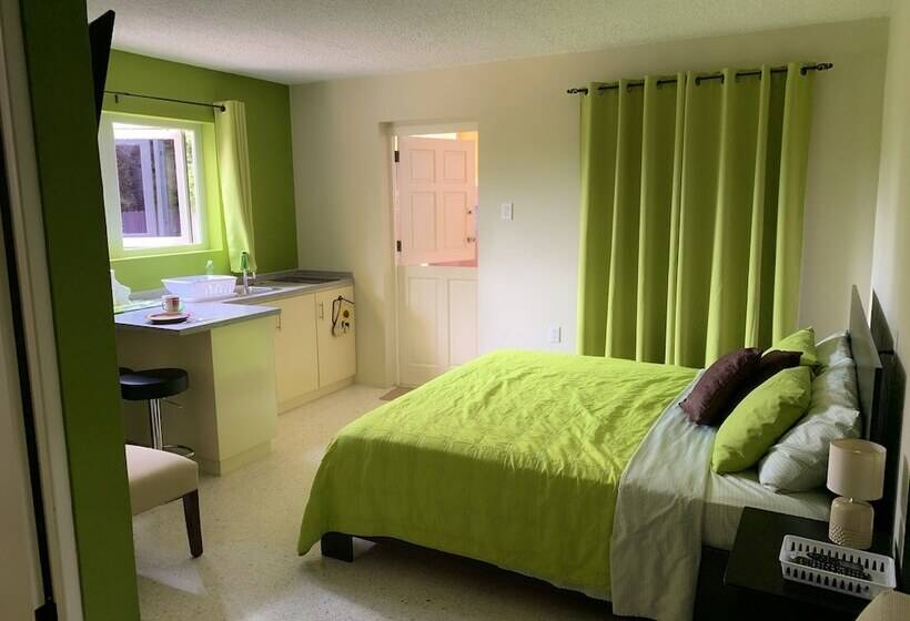 پانسیون Eve's Residence