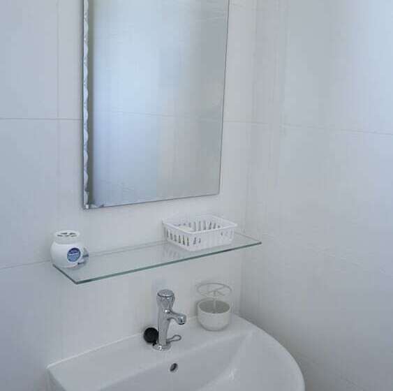 پانسیون Eve's Residence