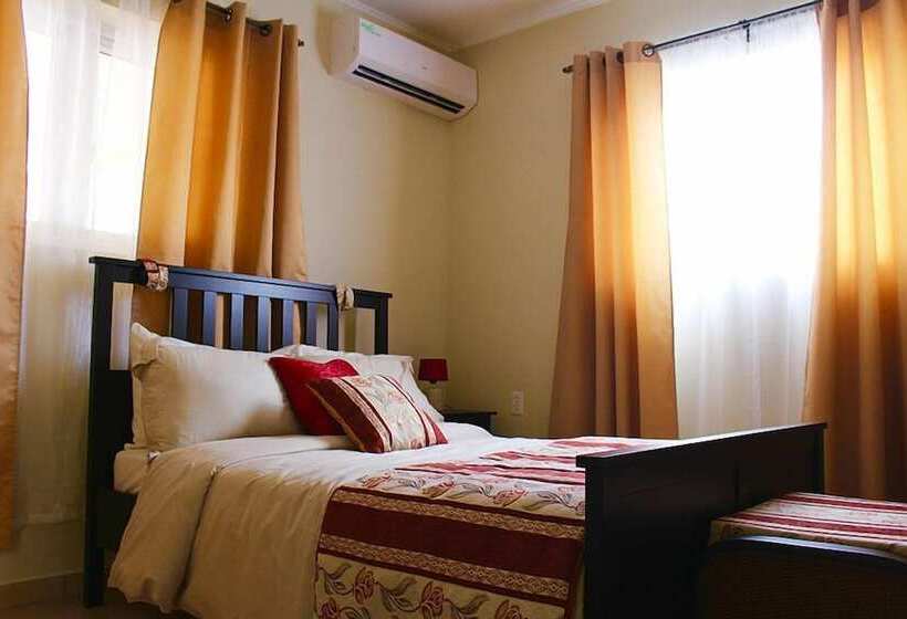 پانسیون Eve's Residence