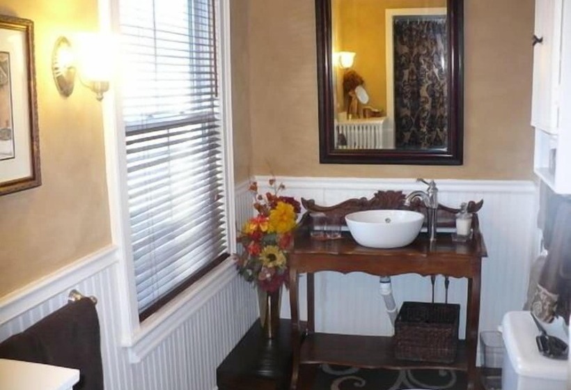 Copper Dreams Bed And Breakfast