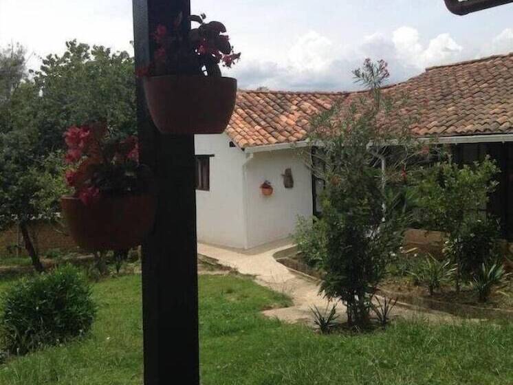 مسافرخانه Die Sonne Hospedería