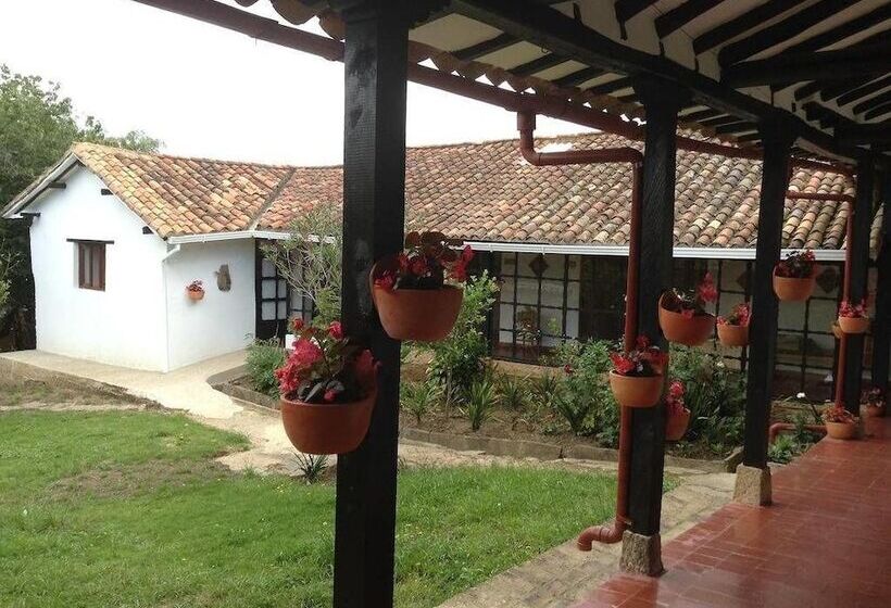 مسافرخانه Die Sonne Hospedería