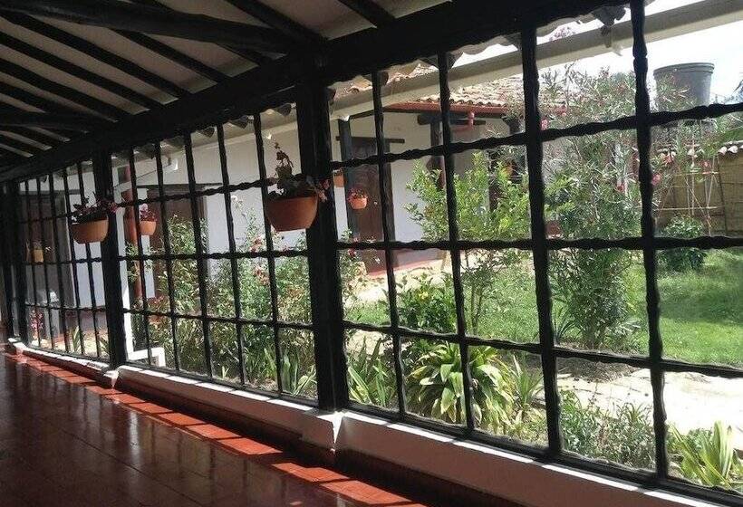 مسافرخانه Die Sonne Hospedería