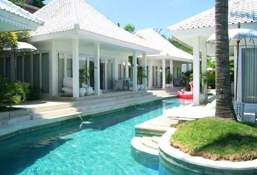 ホテル Harmony Villas Lombok