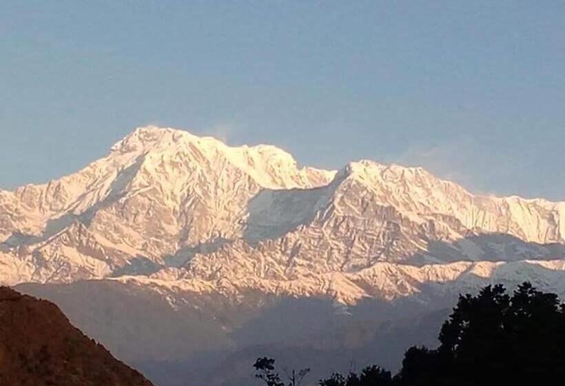 هتل High Ground Inn Sarangkot