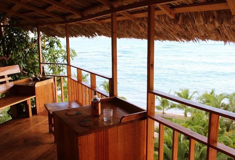 هتل Kabic Beach Club