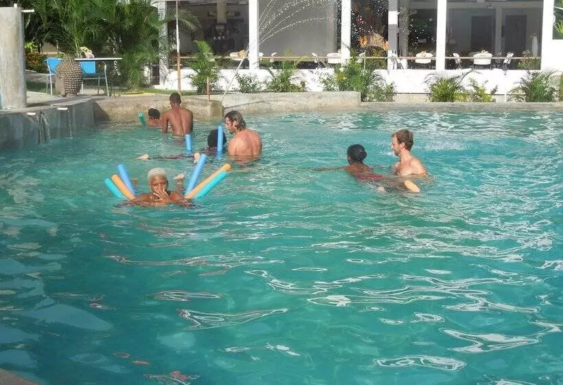 ホテル Kabic Beach Club