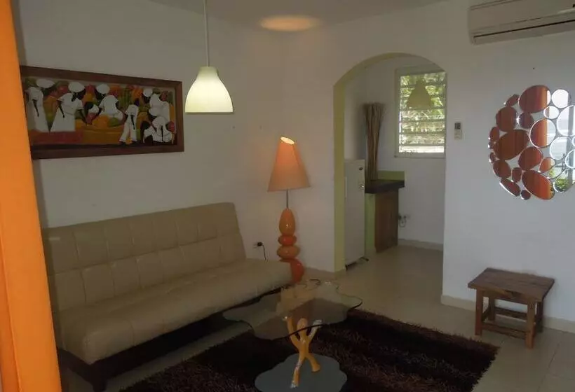 ホテル Kabic Beach Club