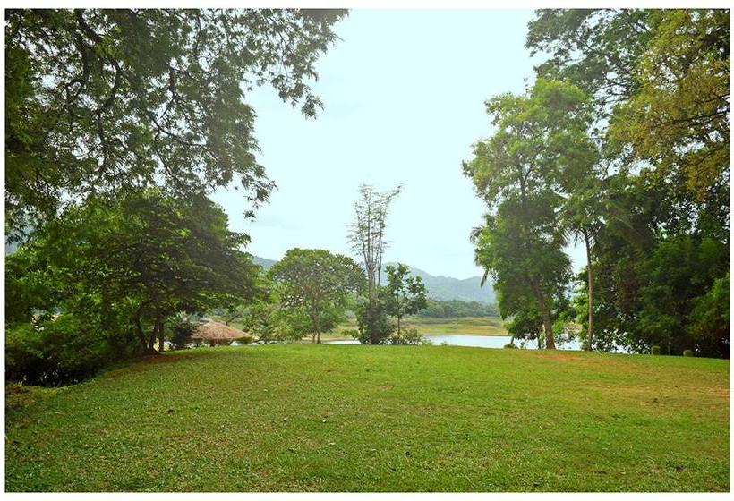 Hôtel Oruthota Chalets