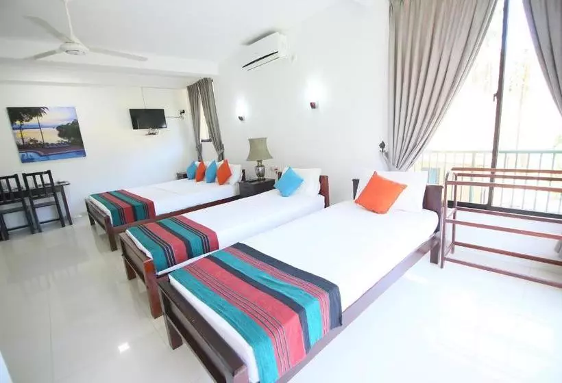 Hotel Oruthota Chalets
