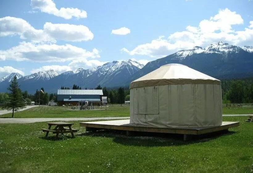 田舎風ホテル Golden Eco Adventure Ranch