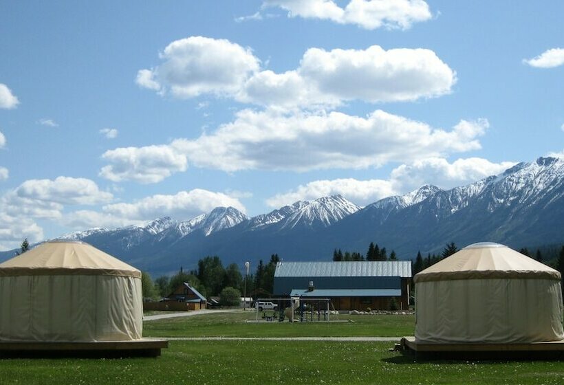 هتل روستایی Golden Eco Adventure Ranch
