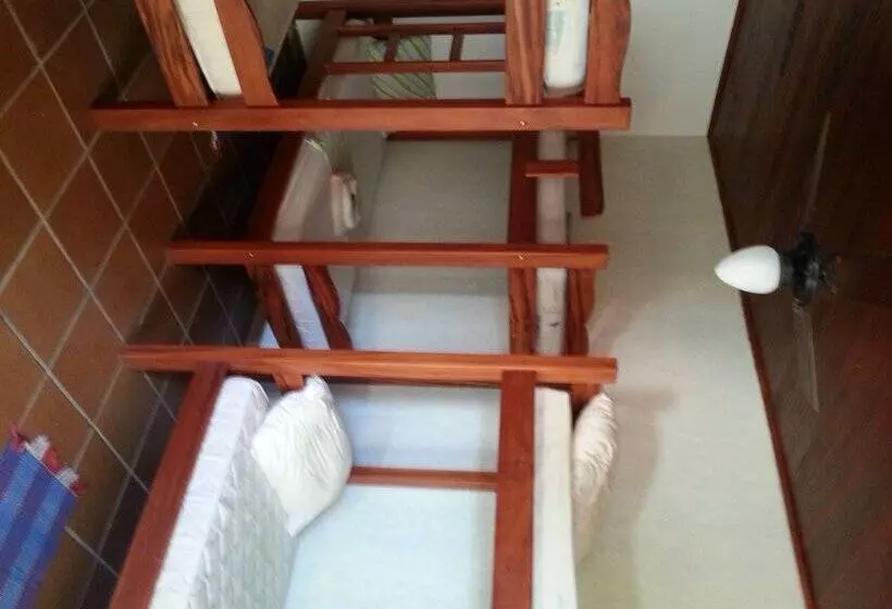 Itaúna Hostel