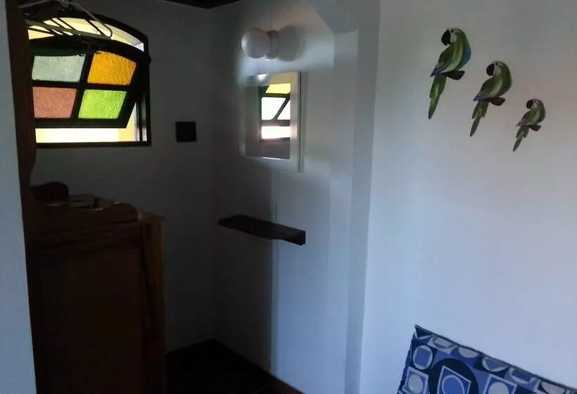 Itaúna Hostel