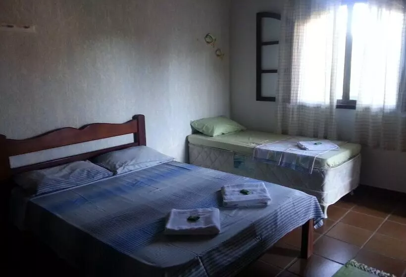 Itaúna Hostel