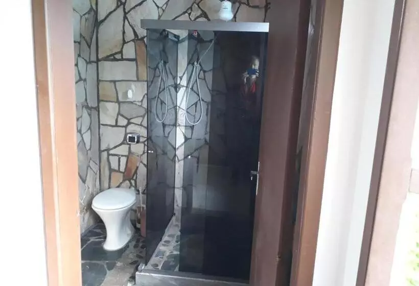 Itaúna Hostel