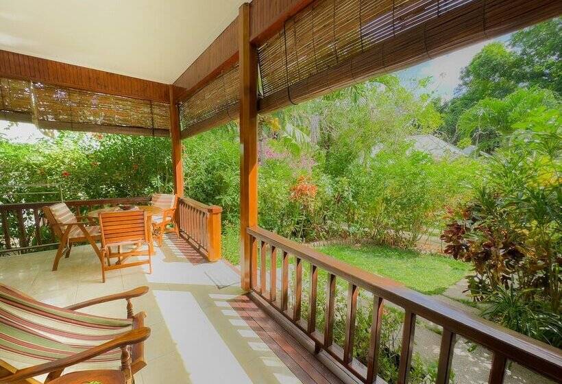 پانسیون Cocotier Du Rocher