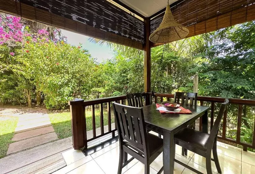 پانسیون Cocotier Du Rocher