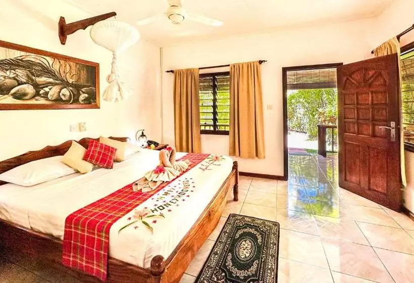 پانسیون Cocotier Du Rocher