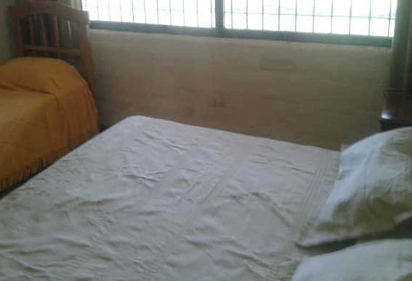 بنسيون Posada Los Morrillos