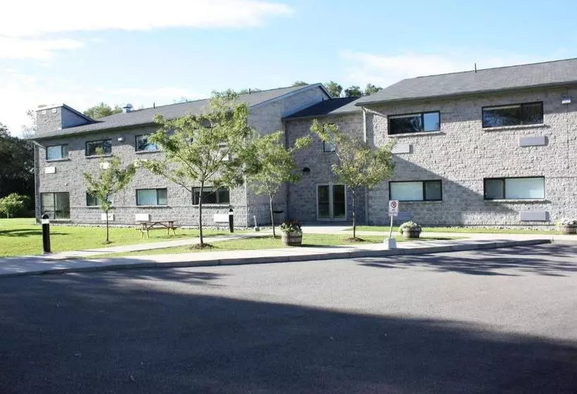 Residence & Conference Centre   Brockville