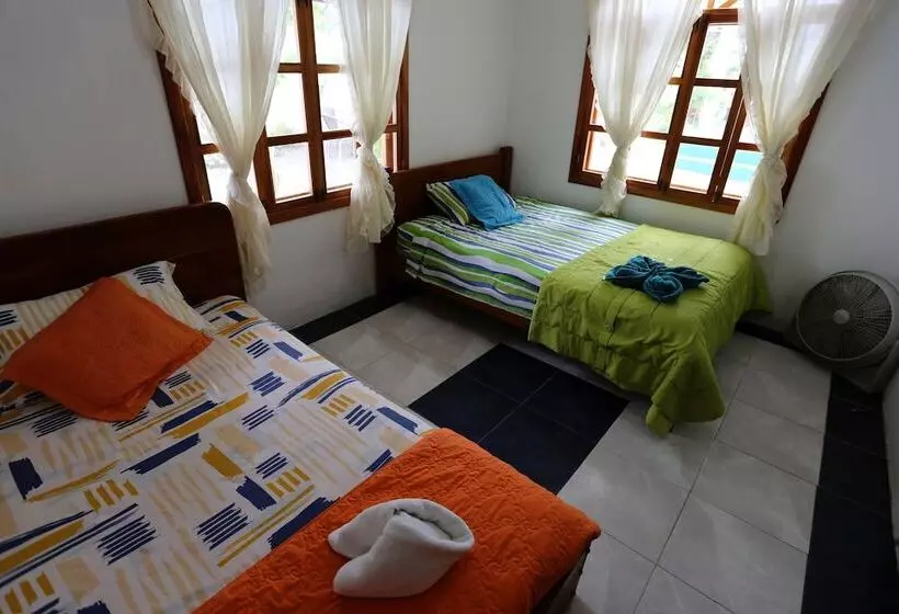 The Galapagos Pearl B&b