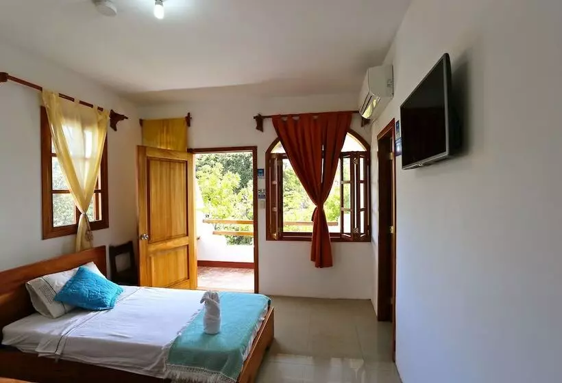 The Galapagos Pearl B&b