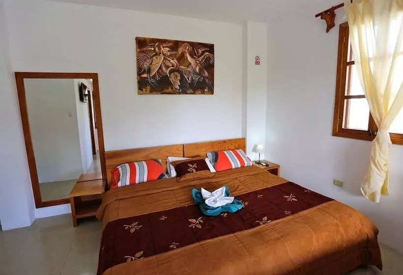 The Galapagos Pearl B&b