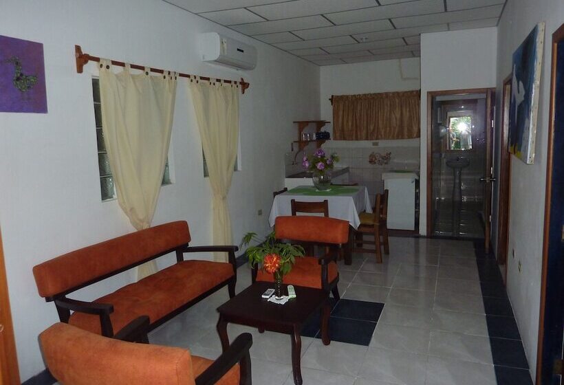 The Galapagos Pearl B&b