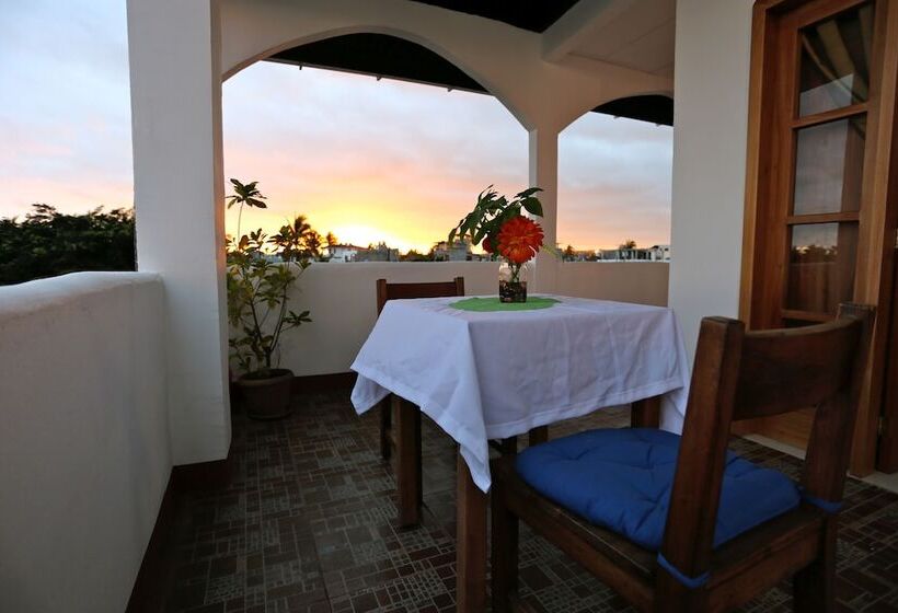 The Galapagos Pearl B&b