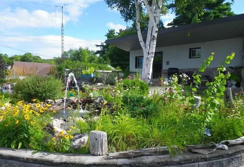 Town & Country Motel