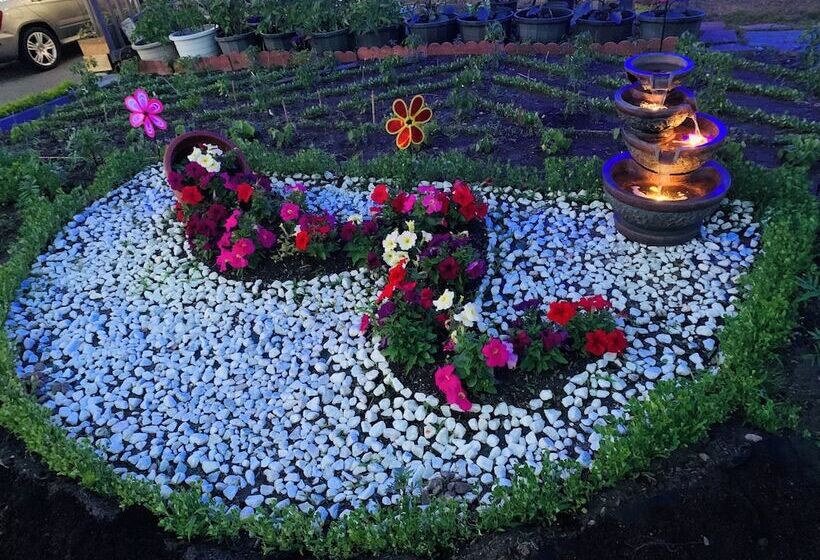 Town & Country Motel