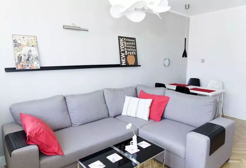 Warsawrent Apartamenty Centralna