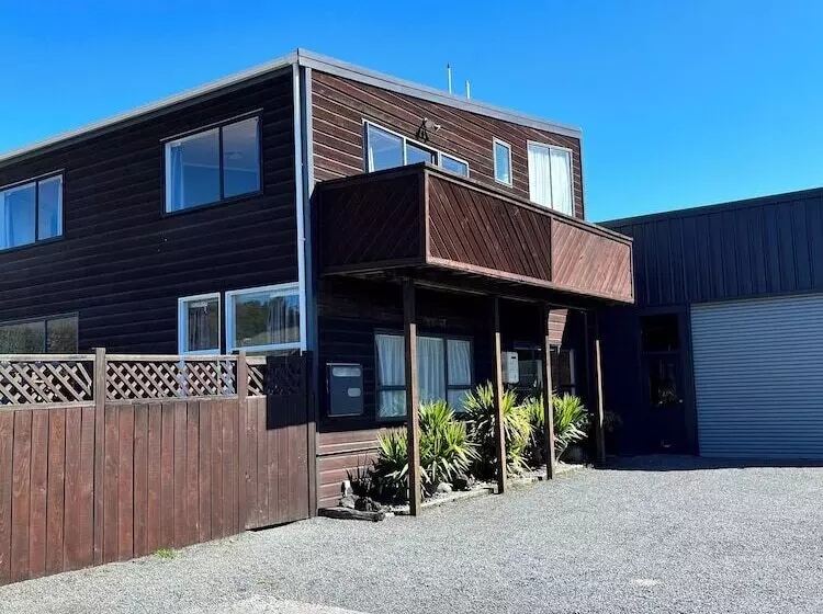 Retkeilymaja Alpine Motel