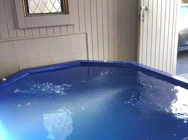 Retkeilymaja Alpine Motel