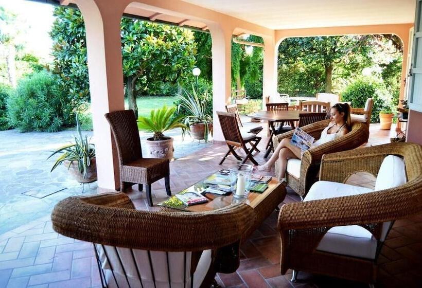 مبيت وإفطار Il Casale