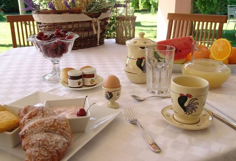 مبيت وإفطار Il Casale