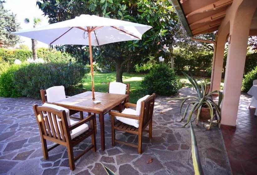 مبيت وإفطار Il Casale