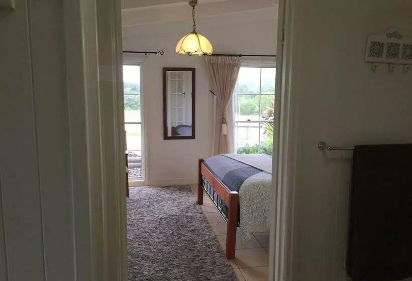 Blackwattle Farm B&b And Farm Stay